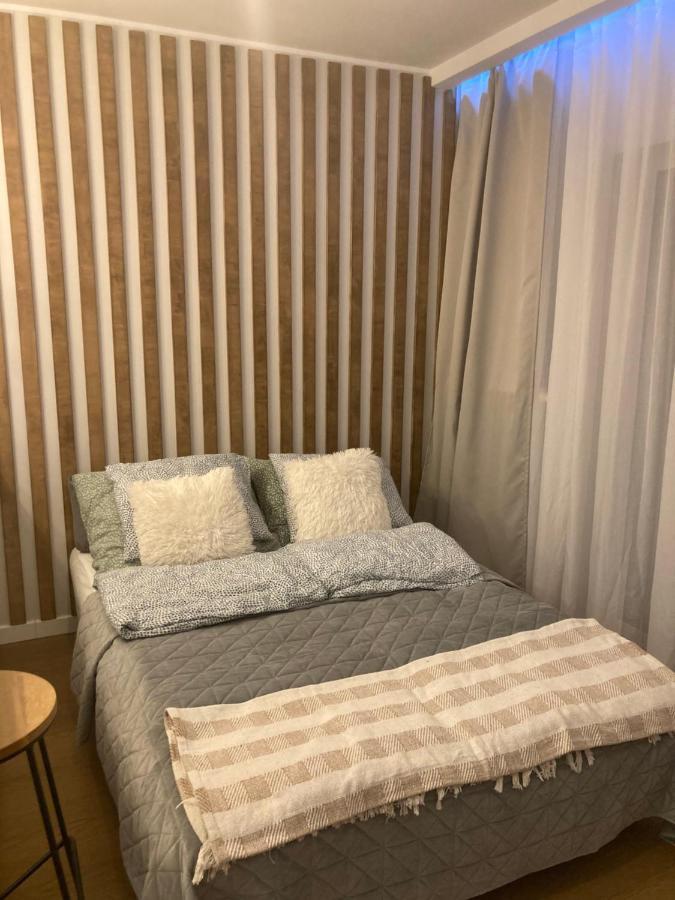 Apartment Yellow Stone Stettin